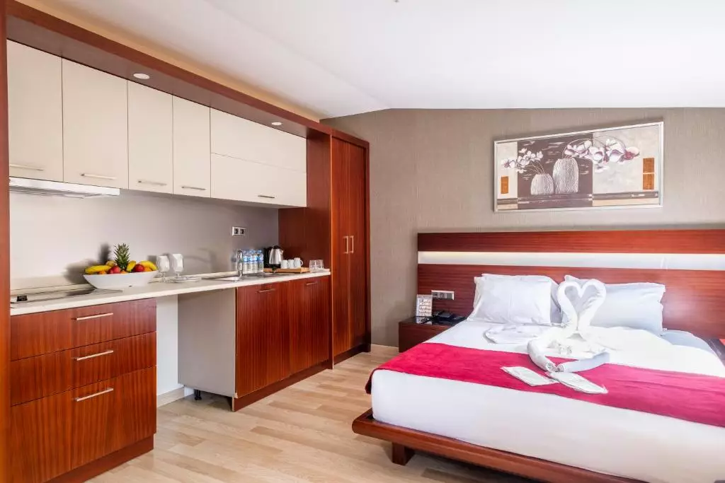 اتاق Park By Clover Hotel